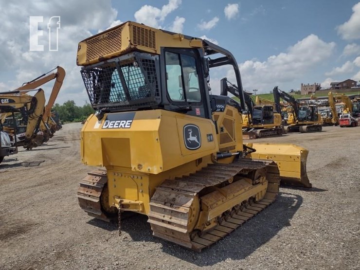 2018-deere-450k-image-45