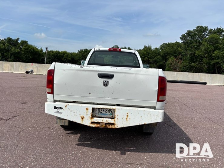 2006-dodge-ram-2500-image-13