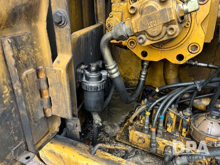 2005-caterpillar-312b-image-40