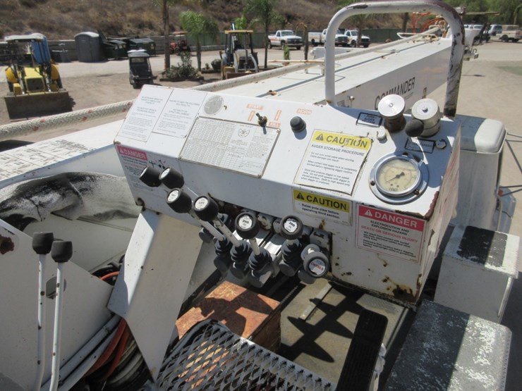 1998-international-4800-image-22