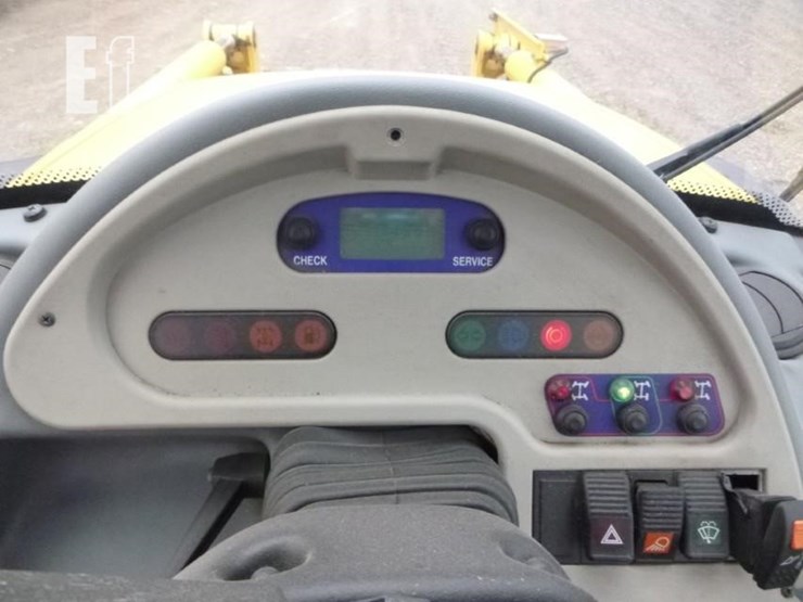2004-komatsu-wb150aws-image-5