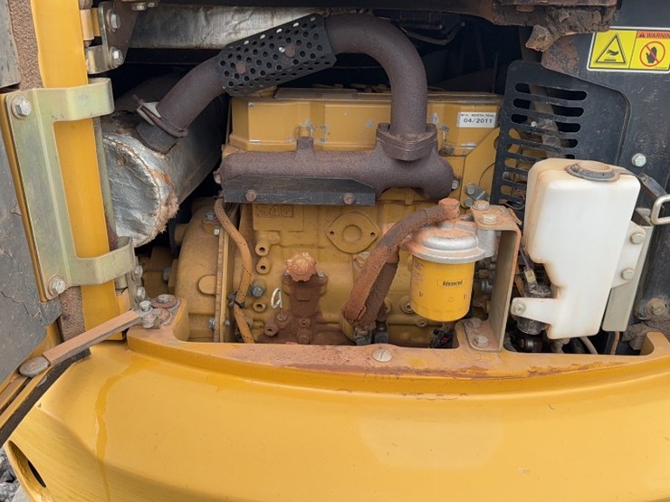 caterpillar-305d-cr-image-11