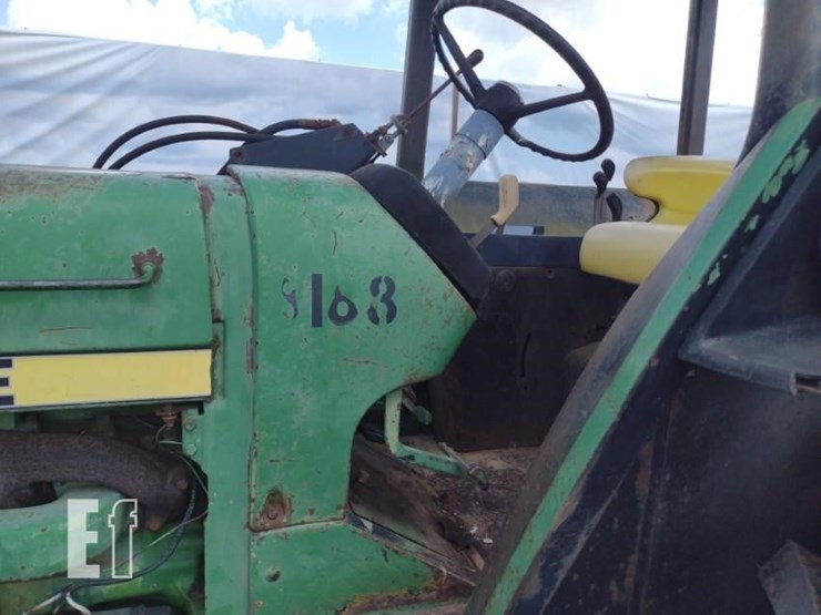 john-deere-4240-image-12
