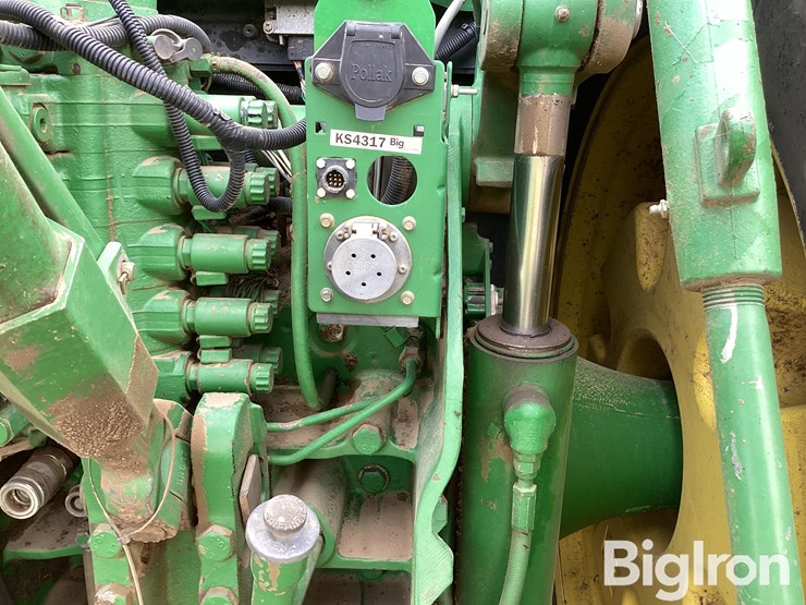 2002-john-deere-8420-image-13