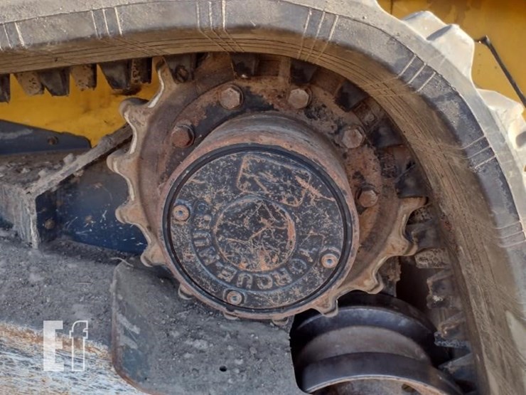 2022-deere-333g-image-20