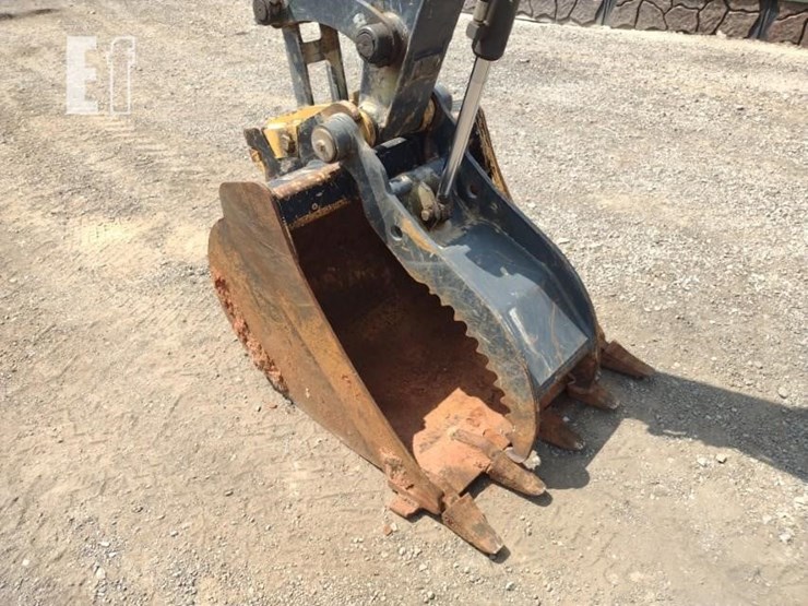 2022-deere-50g-image-17