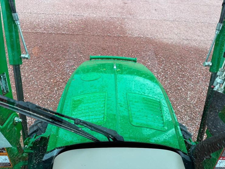 2022-john-deere-3046r-image-59