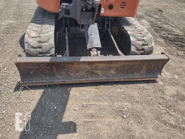 2021-hitachi-zx26u-5-image-19