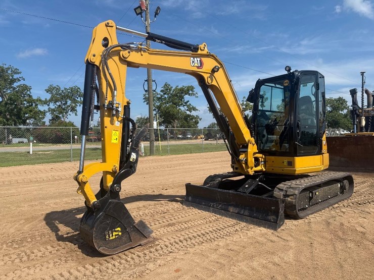 caterpillar-305cr-image-2