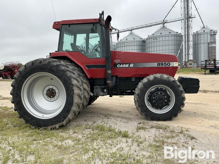 case-ih-8950-image-4