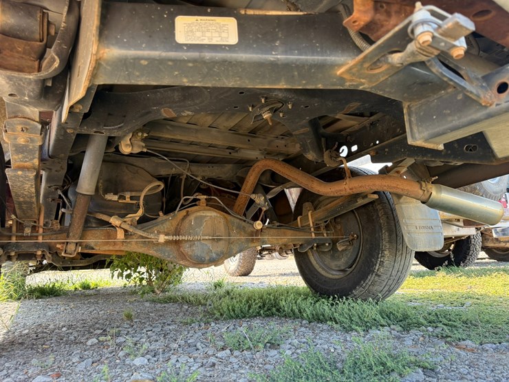 2006-toyota-tundra-image-9