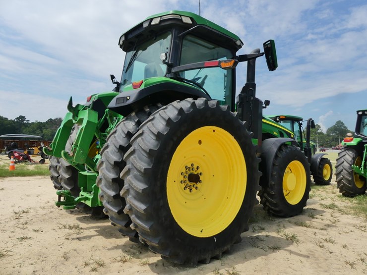 2021-john-deere-8r-280-image-3