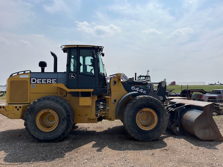 john-deere-644-image-9