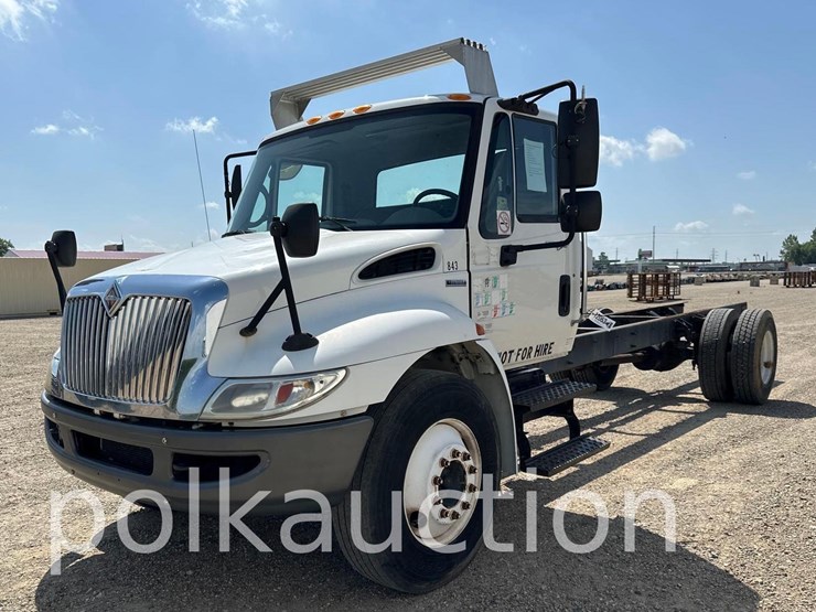 2009-international-durastar-4300-image-1