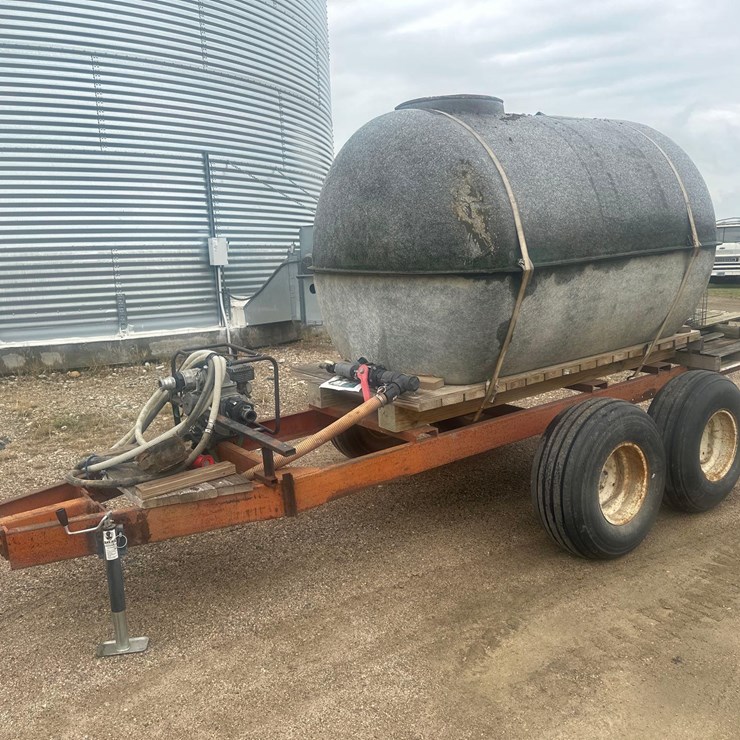 Trailer with Water Tank