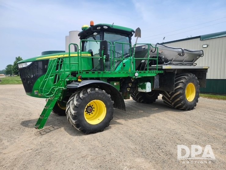 2018-john-deere-f4365-image-1