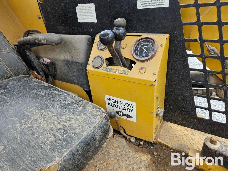 2001-asv-posi-track-4810-image-16
