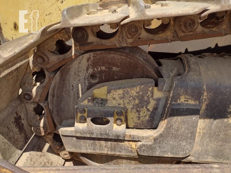 2004-komatsu-d65ex-15-image-25