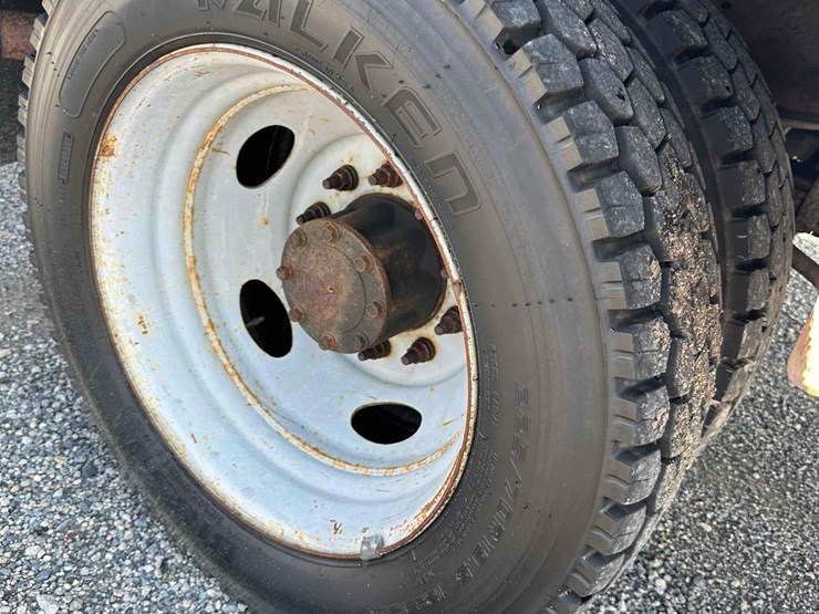2006-ford-f450-xl-image-8