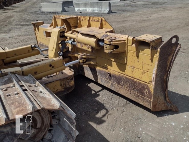 2010-caterpillar-d6n-lgp-image-19