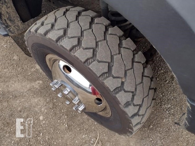 2019-ford-f550-image-22