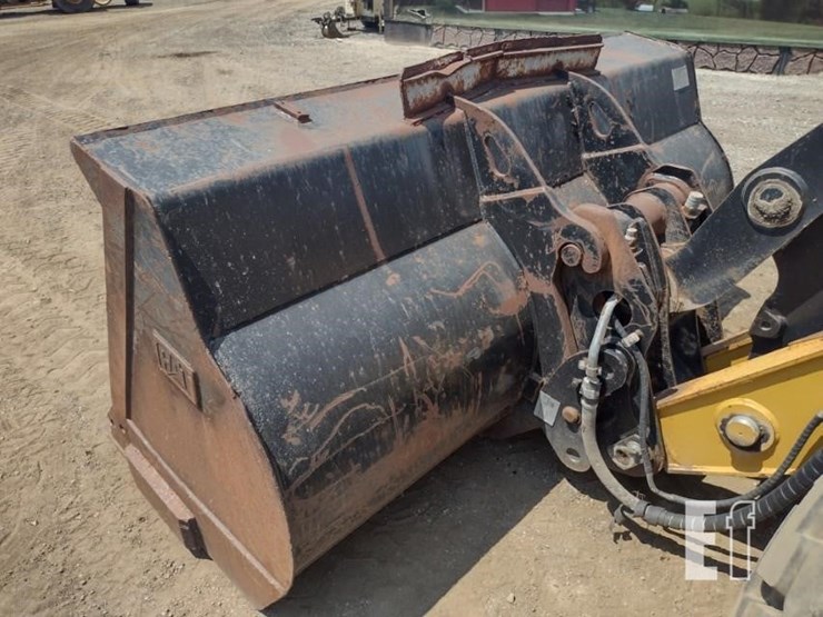 caterpillar-930g-image-20