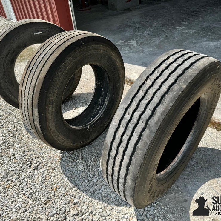 22.5” Truck Tires