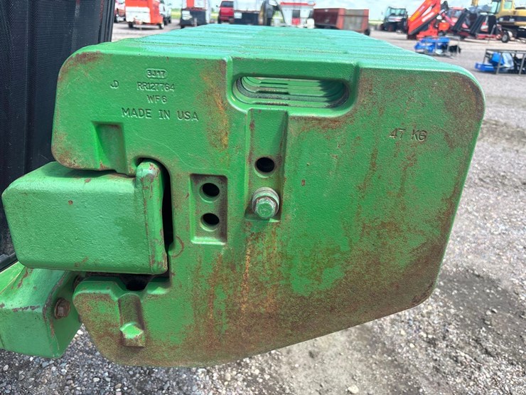 2012-john-deere-8335rt-image-18
