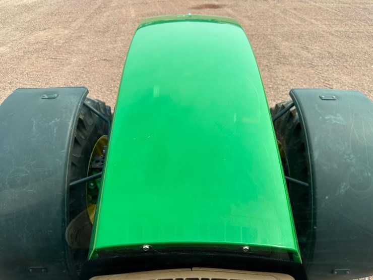 john-deere-8210-image-70