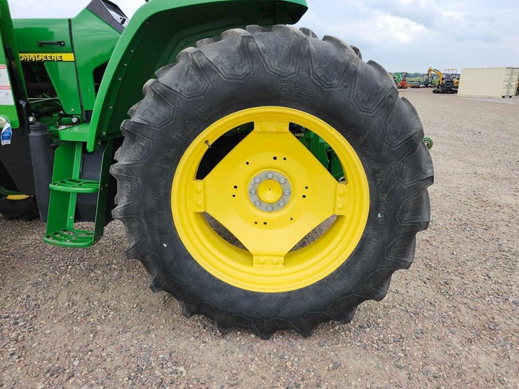 2005-john-deere-6603-image-25