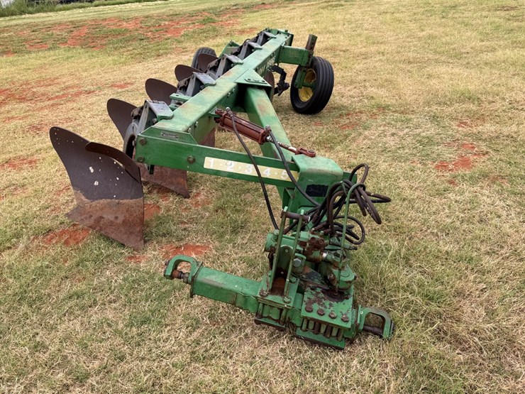 john-deere-2600-image-2