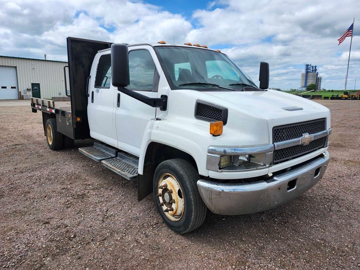 2007-chevrolet-c4500-chassis-image-2