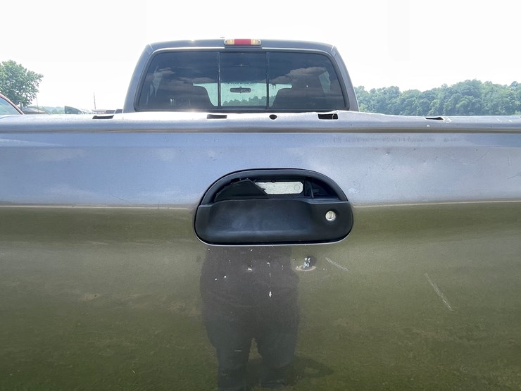2004-ford-f350-image-116