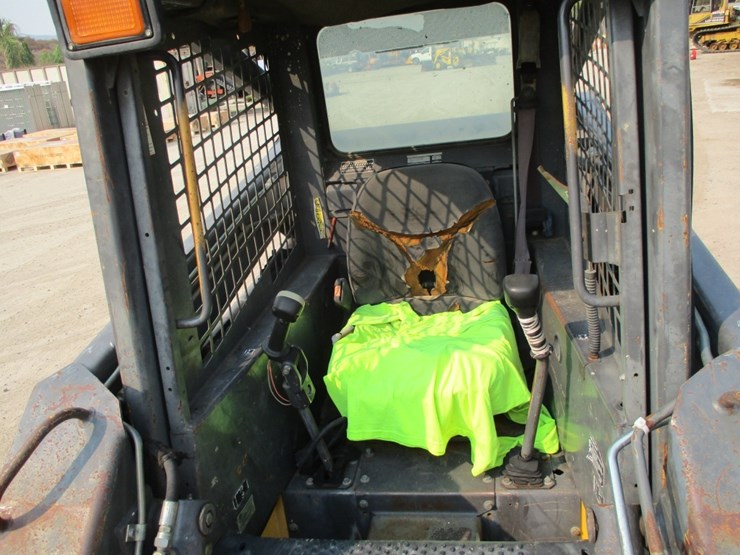 2005-new-holland-ls160-image-6