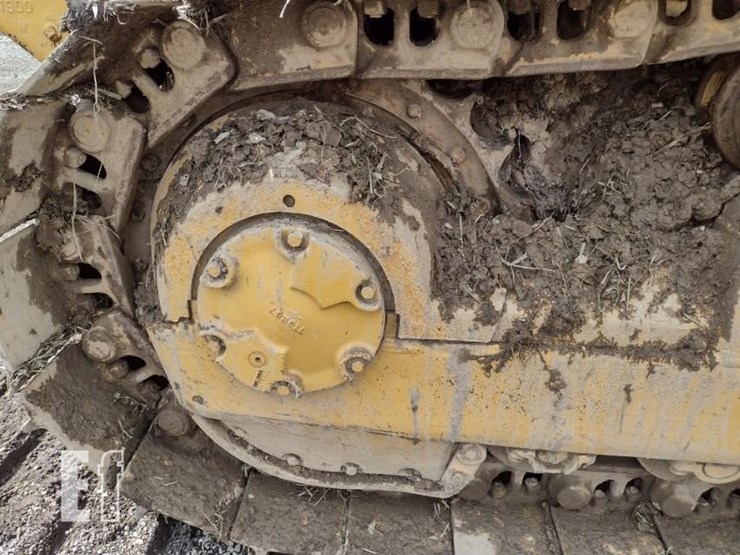 1984-caterpillar-d6d-image-31