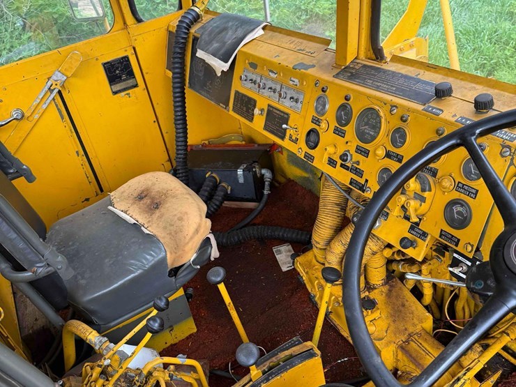 fwd-s49v-model-snowblower-truck-image-46