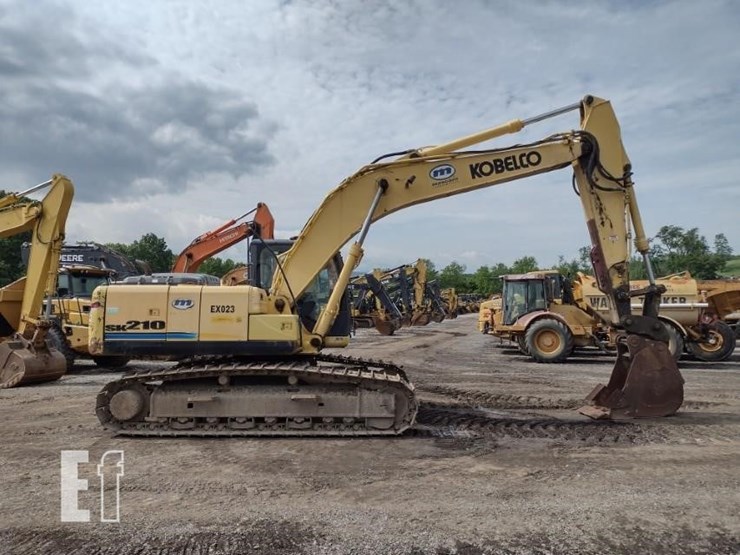 2011-kobelco-sk210-image-3