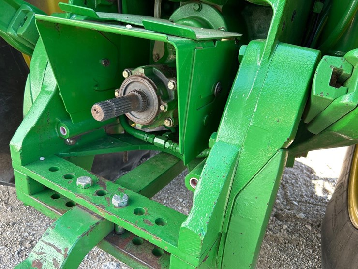 2005-john-deere-8220-image-8