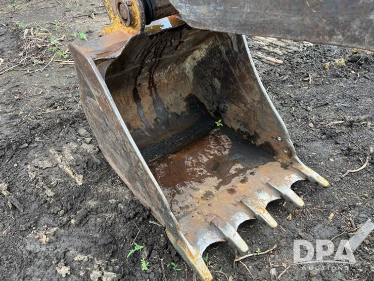 2005-caterpillar-312b-image-18