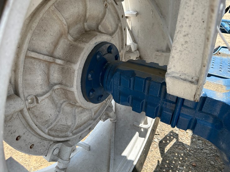 ford-4000-image-12