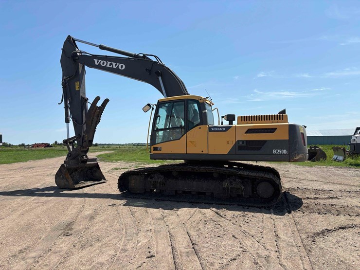2012-volvo-ec250dl-image-8