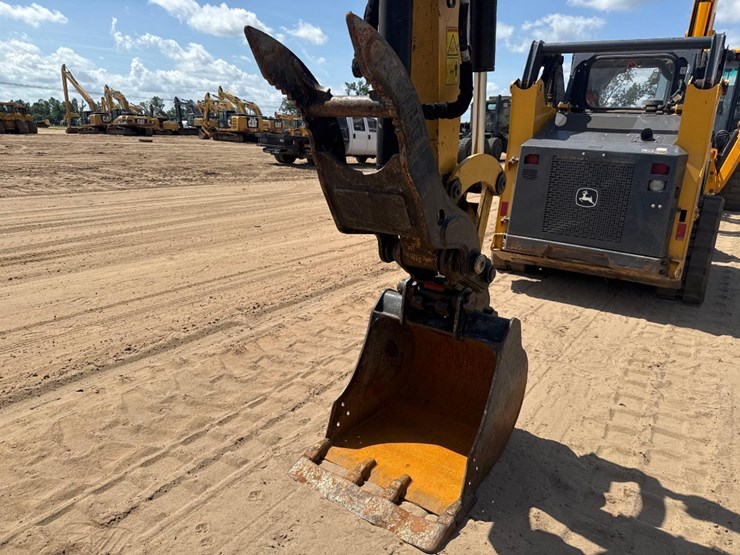 2015-caterpillar-305e2-cr-image-26