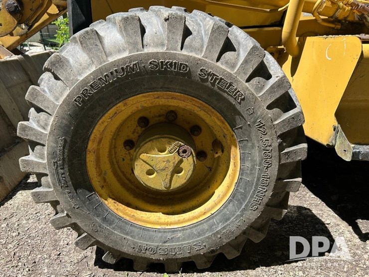 caterpillar-416c-image-11