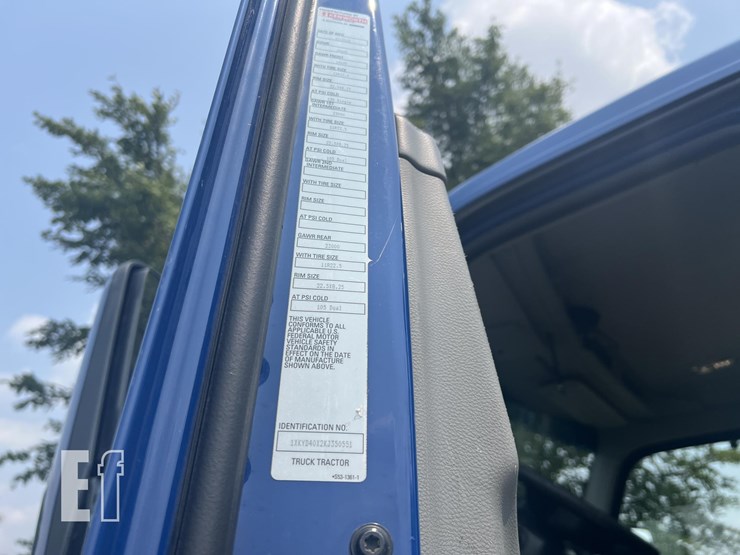 2019-kenworth-t680-image-25