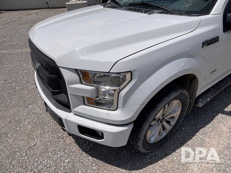 2016-ford-f150-xl-image-17