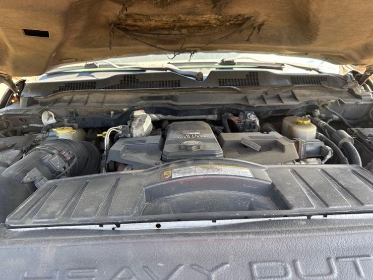 2013-dodge-ram-1500-image-17