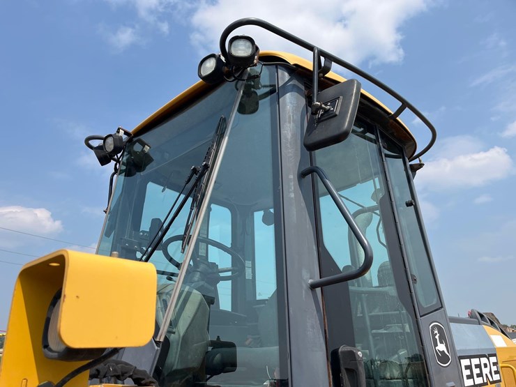 john-deere-644-image-65
