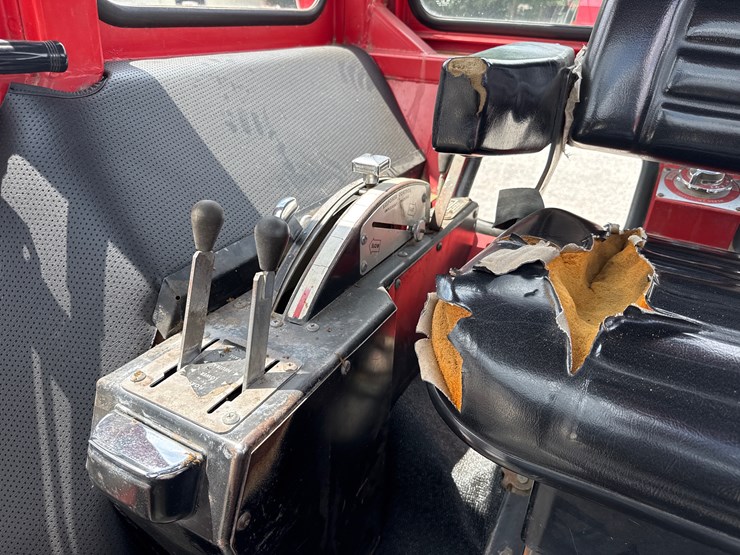 massey-ferguson-1155-image-24