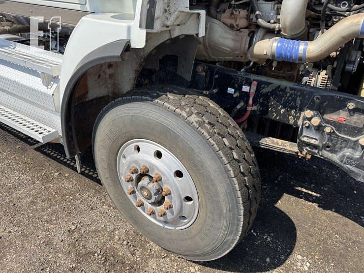 2012-western-star-4900-image-52