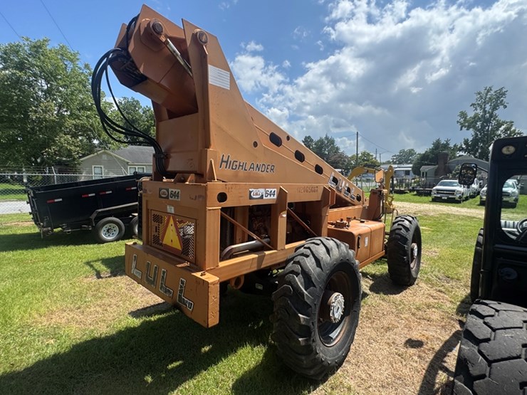 lull-highlander-644-telehandler-only-has-2nd-gear-and-cable-missing-on-telescoping-boom-image-3